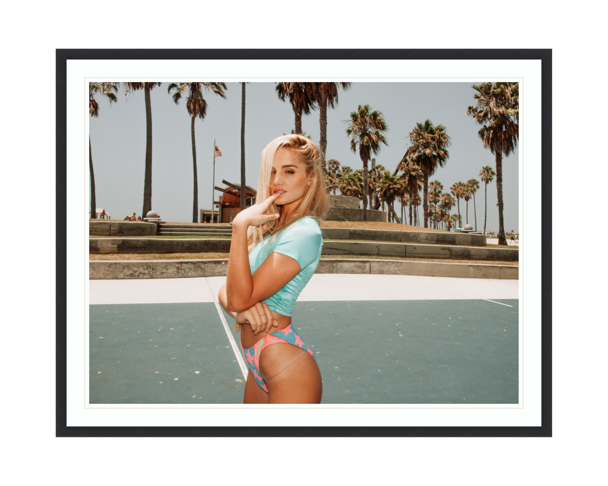 Pastelle. Emily Palos, Venice Beach, 2014 by Mariann Vik Johansen